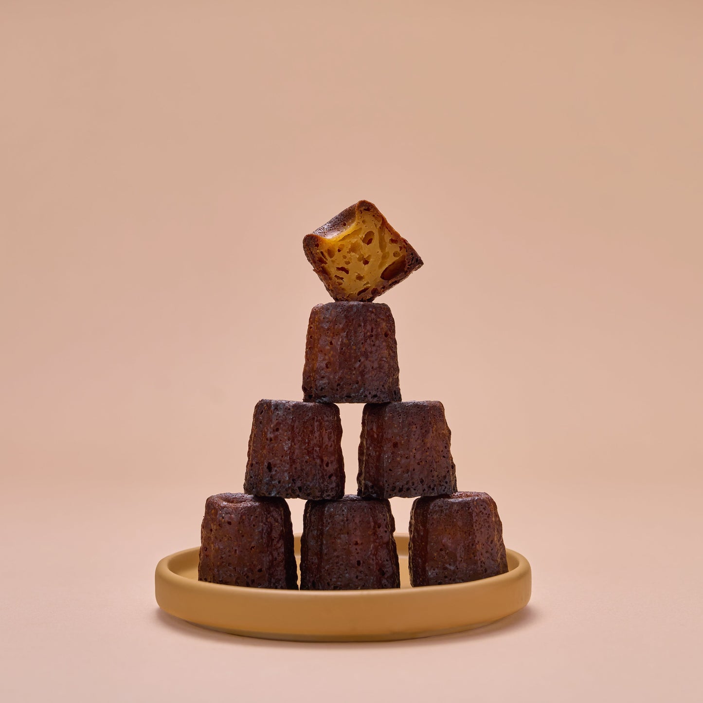 ピーナッツカヌレギフトボックス 6個入り